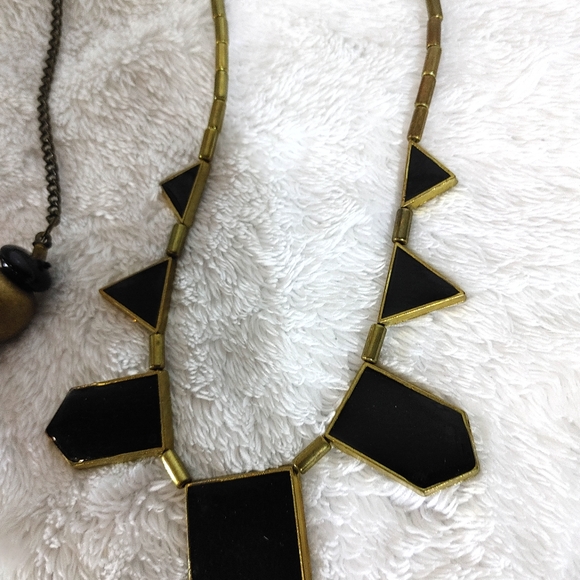 Fashion Necklaces - Picture 4 of 6